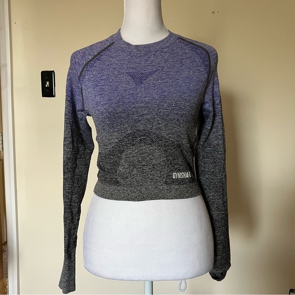 GymShark Purple/Gray Ombre Long Sleeve Crewneck Cropped Athletic Top size Medium - Picture 2 of 7
